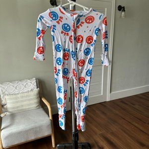 Unisex Baby USA Happy Face Little Pajama Co Patriotic One-Piece Sleeper 3-6m